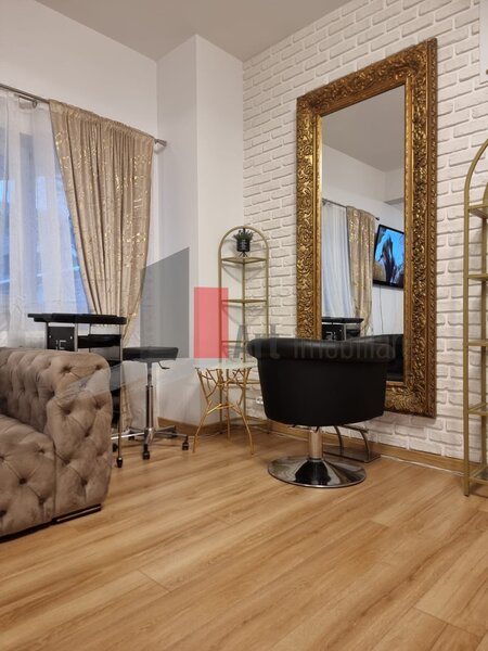 Spatiu comercial dotat (salon) de inchiriat in zona Bucurestii Noi, 0 comision